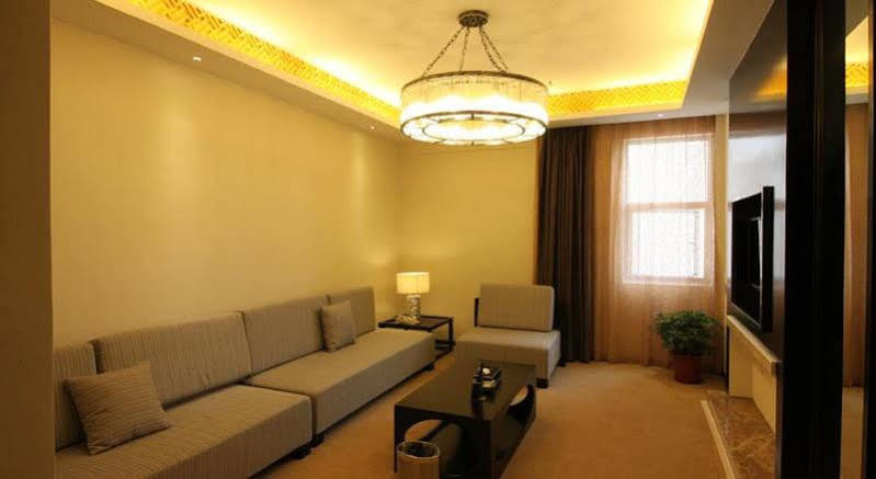 Mingfeng International Hotel قويلين المظهر الخارجي الصورة
